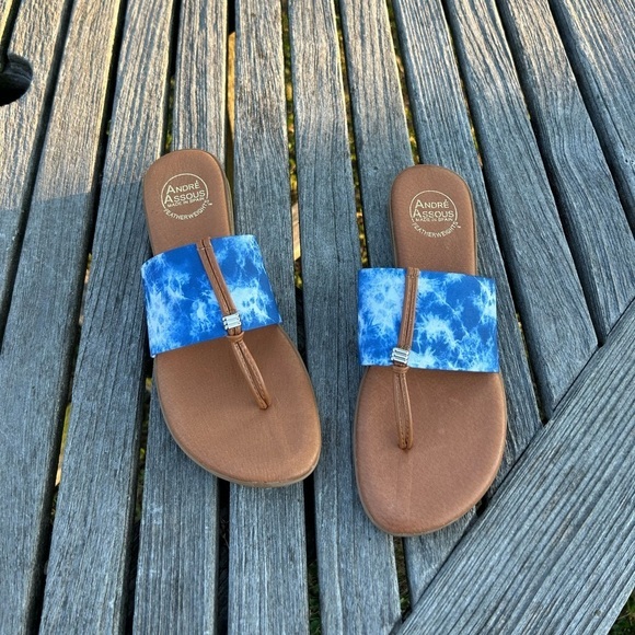 ANDRE‎ ASSOUS blue & white sandals size 9 featherweight - Picture 1 of 6